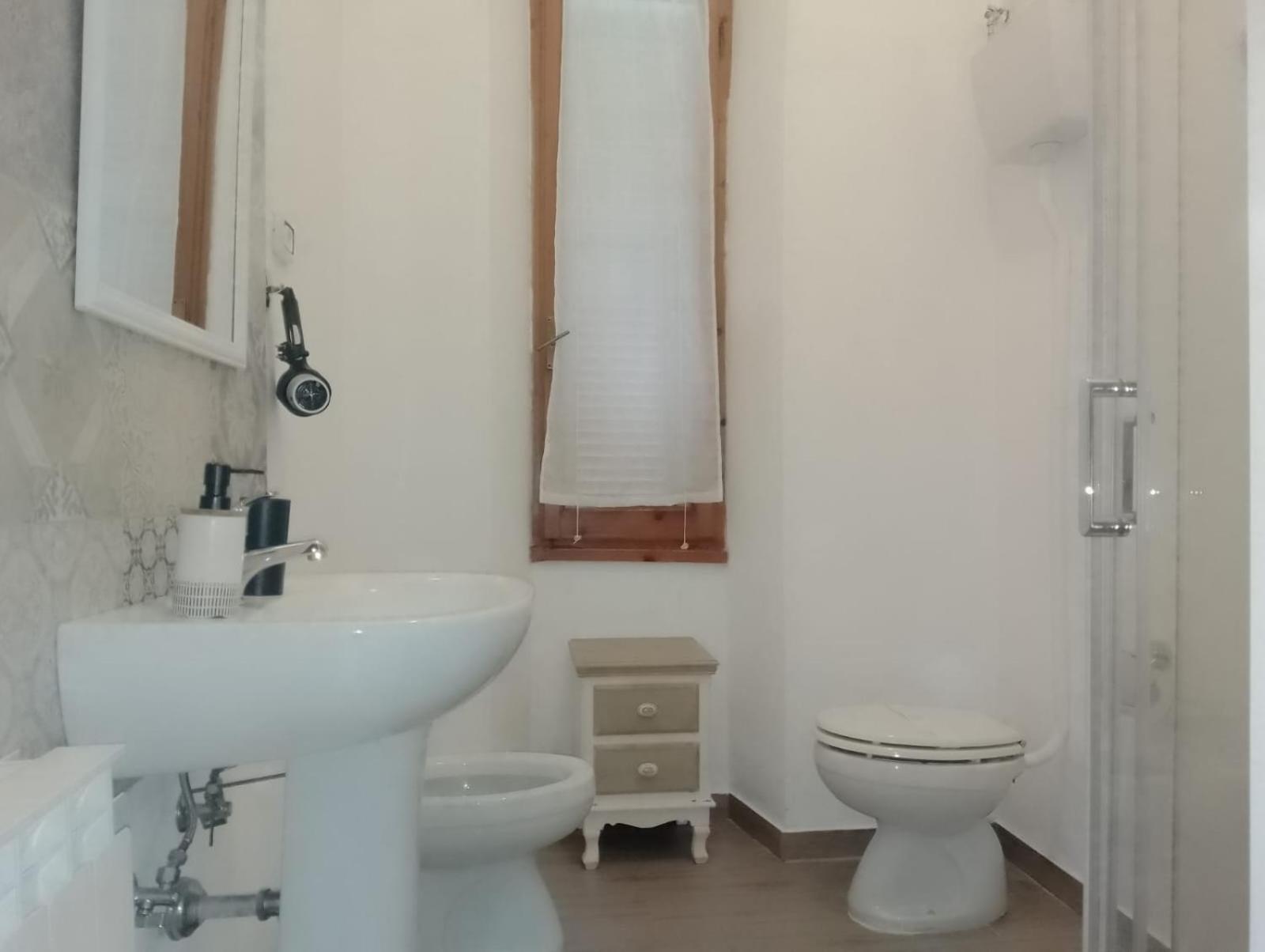 Costa Brava Guest House - Affittacamere Alghero Buitenkant foto